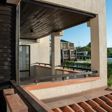 Spacious 3bd Flat With Parking And Sea View By Flat Mаnаger Lejlighed Chernomorets