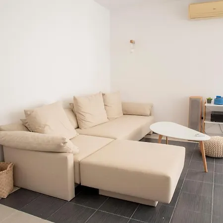 Spacious 3bd Flat With Parking And Sea View By Flat Mаnаger *