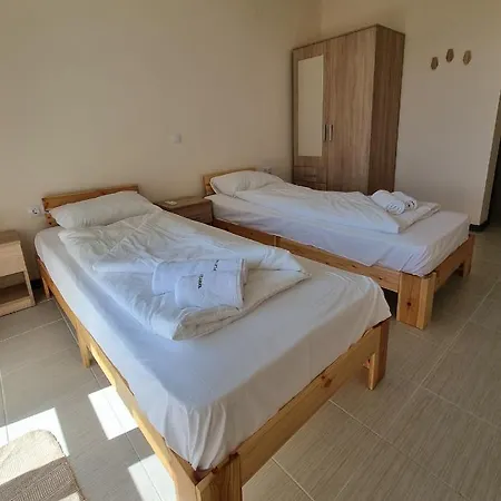 Spacious 3bd Flat With Parking And Sea View By Flat Mаnаger * Cernomoreț