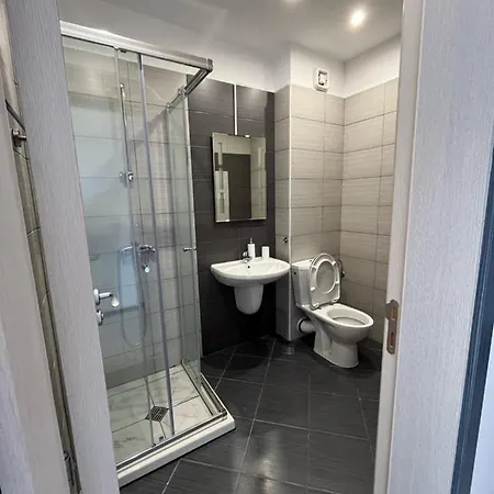 Διαμέρισμα Spacious 3bd Flat With Parking And Sea View By Flat Mаnаger