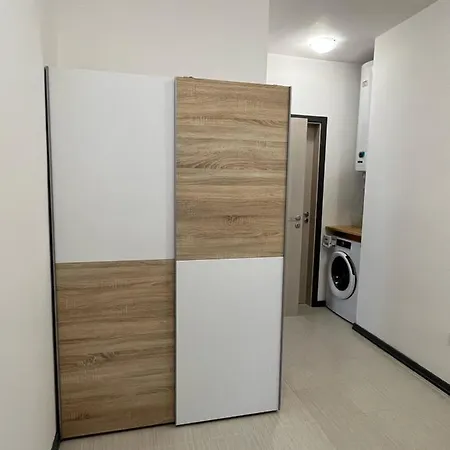 Spacious 3bd Flat With Parking And Sea View By Flat Mаnаger Černomorec